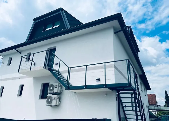 Kovaceva 15, App 2, Free Parking * Любляна